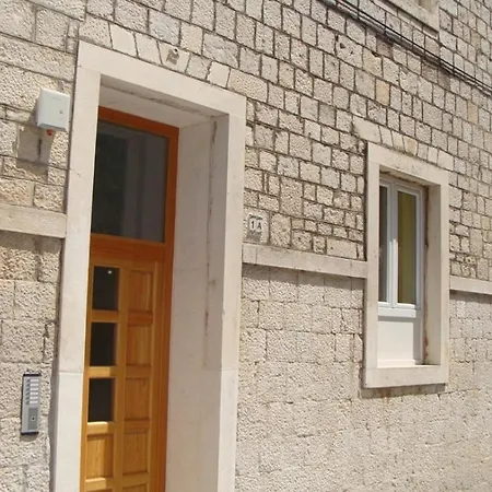 Vendégház In With Terrace, Air Conditioning, Wifi, Washing Machine 4237-6 *