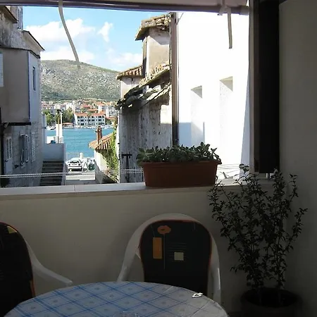 In With Terrace, Air Conditioning, Wifi, Washing Machine 4237-6 Vendégház *
