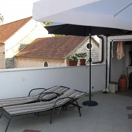 Vendégház In With Terrace, Air Conditioning, Wifi, Washing Machine 4237-6